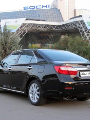 Toyota Camry V50 Black