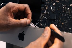 Ремонт Apple iPhone