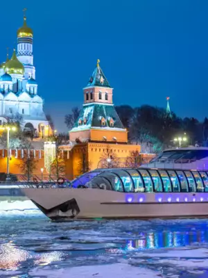 По Москве-реке на яхте флотилии Рэдиссон Ройал