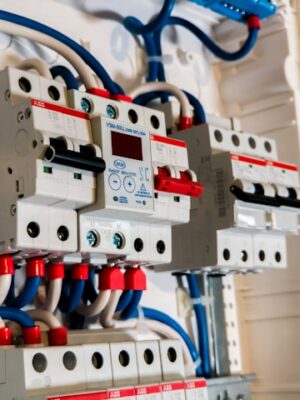 Профессиональная проверка контура заземления и поиск утечек тока Профессиональная проверка контура заземления и поиск утечек тока